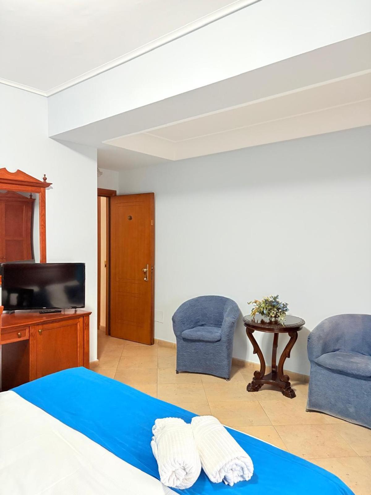 Hotel D'angelo Palace 3*
