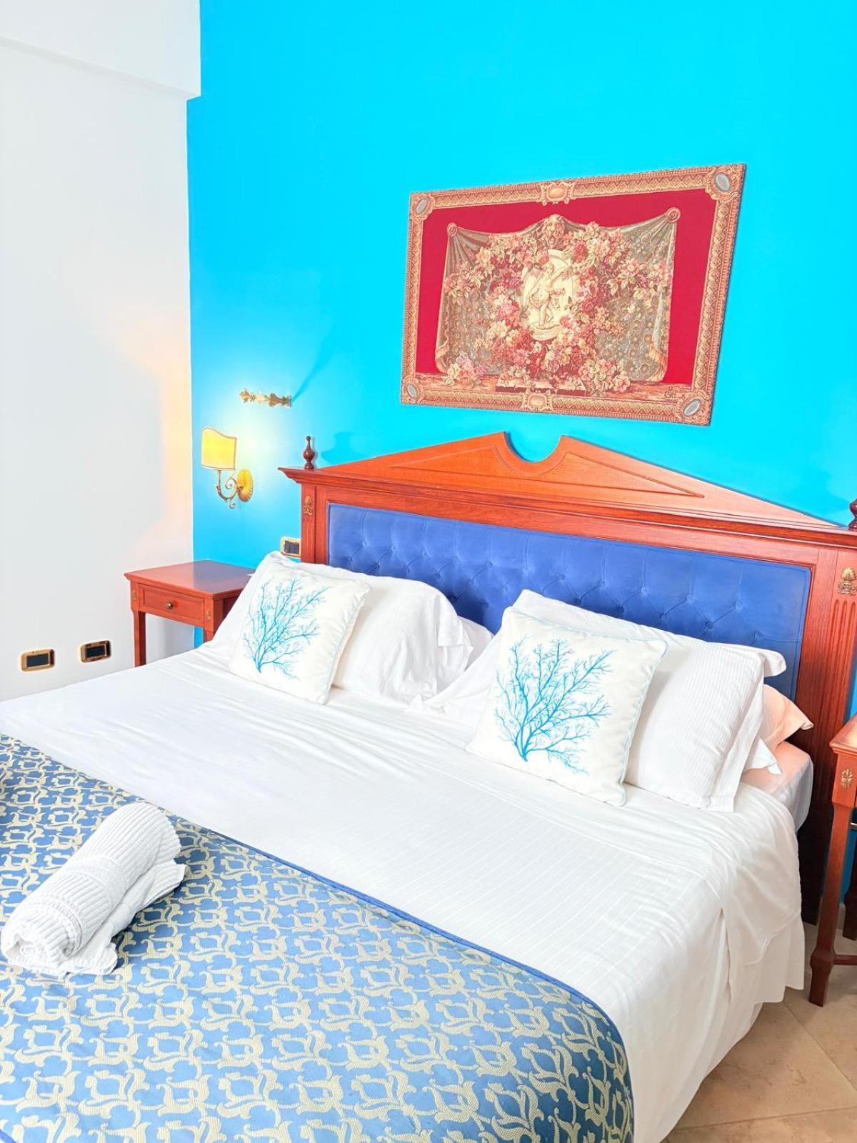Hotel D'angelo Palace 3*