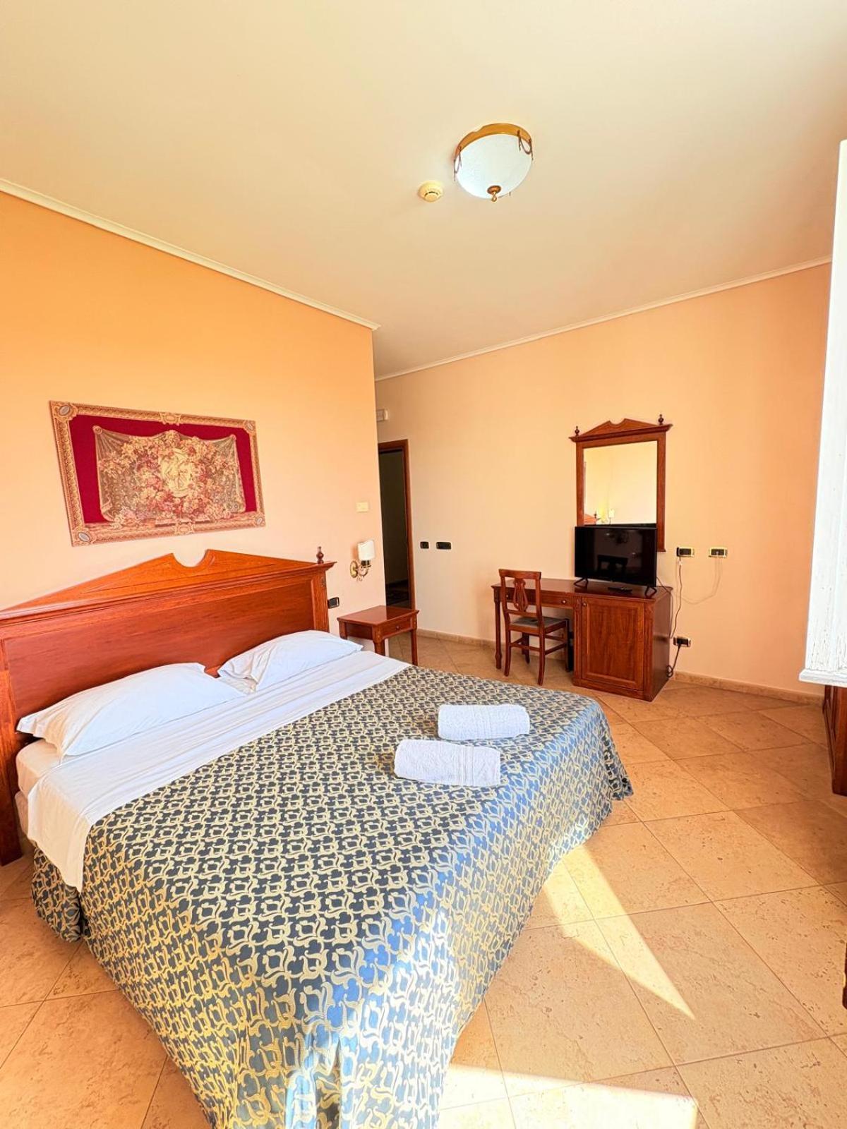 D'angelo Palace Hotel 3*
